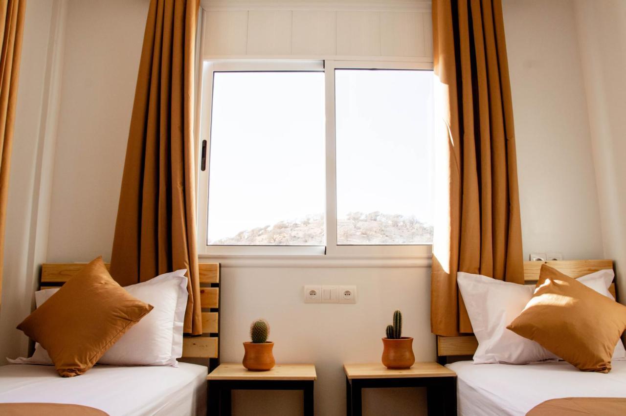 Mouja Surf Camp Hostel Taghazout Luaran gambar